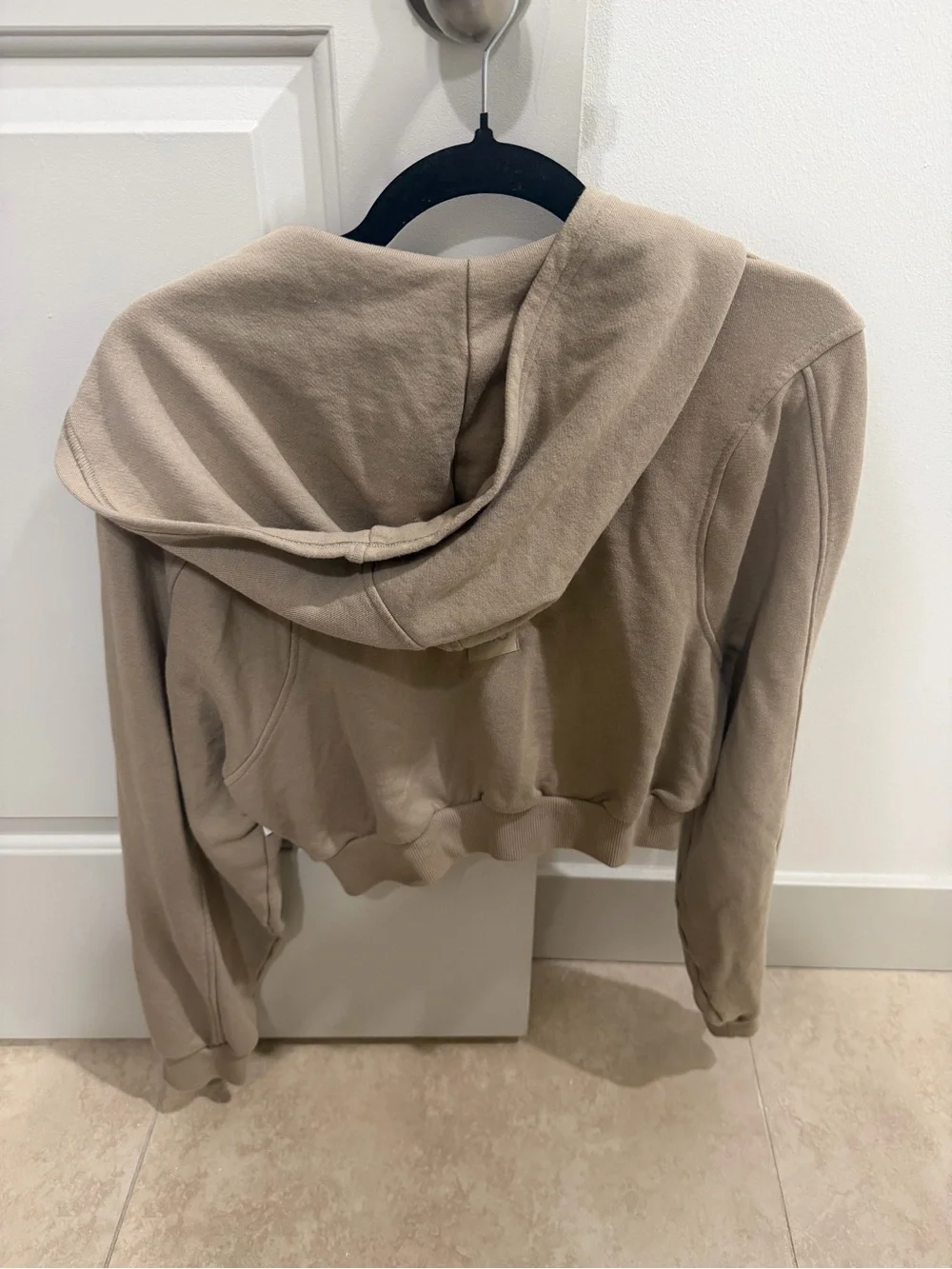 Alo Yoga Medium Brown Zip Up Hoodie. 🥥⚡️